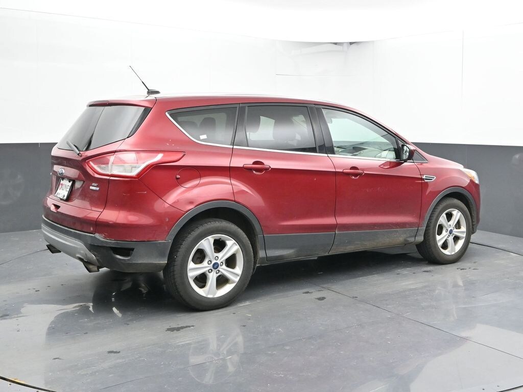 Used 2016 Ford Escape SE SUV
