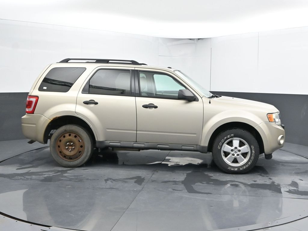 Used 2010 Ford Escape XLT SUV