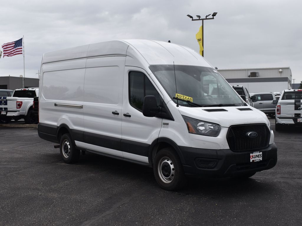 2022 Ford Transit photo 2