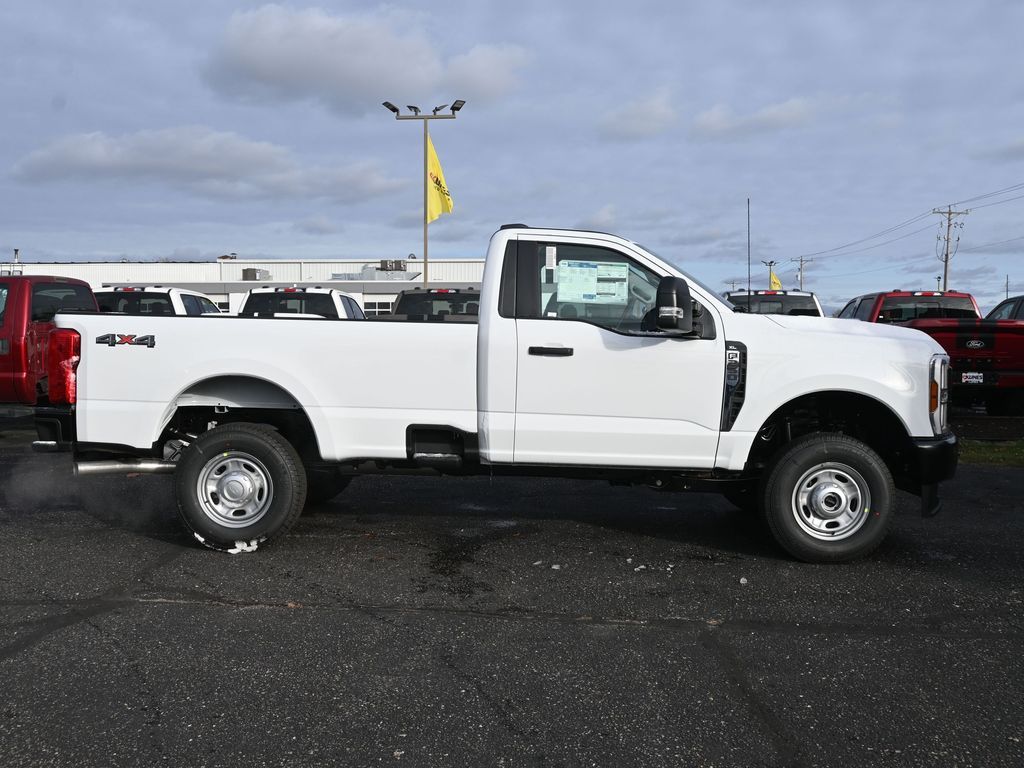 2026 Ford F-250 XL photo 4