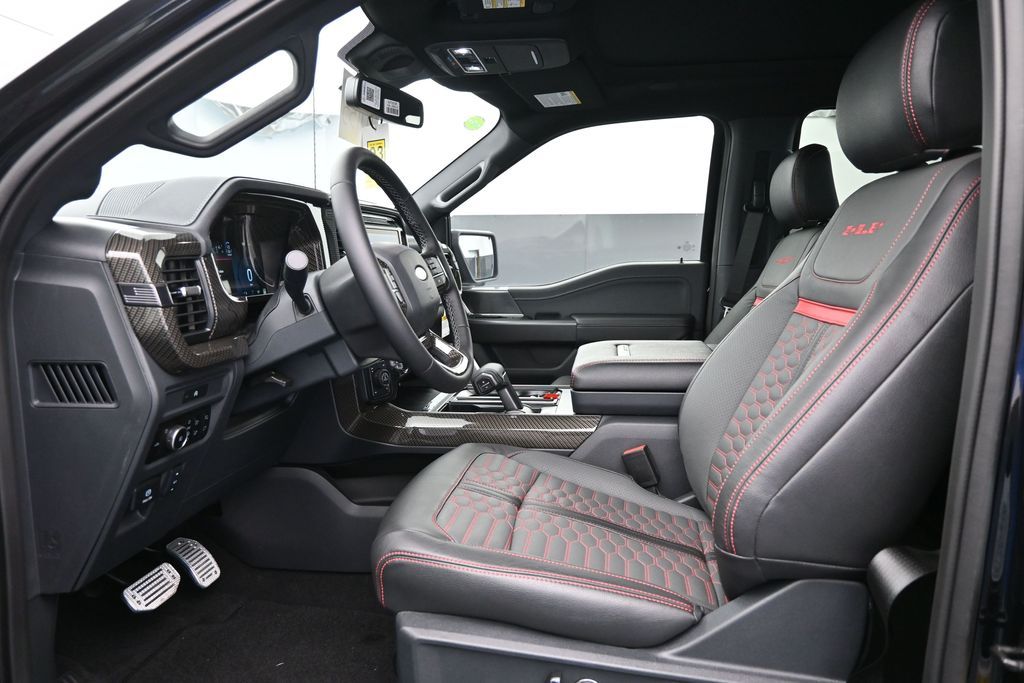 2025 Ford F-150 Lariat - Photo 12
