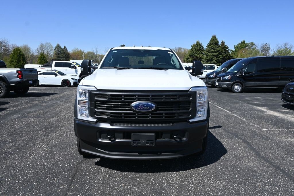 New 2026 Ford F-450 Chassis XL DRW Truck Crew Cab