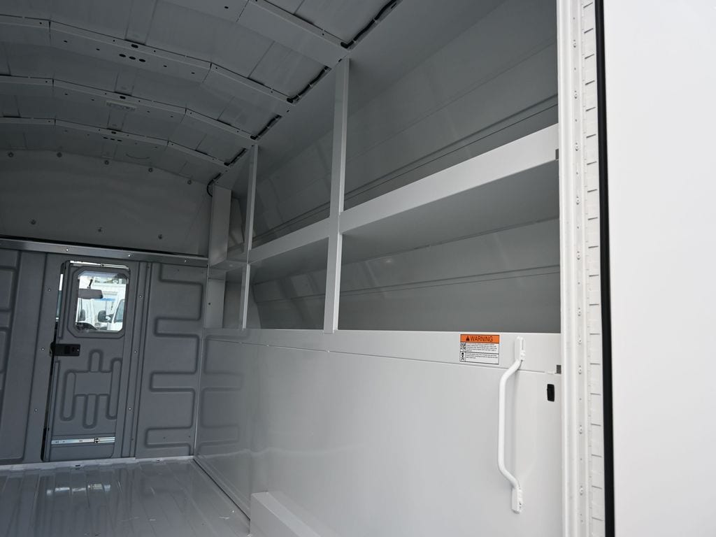 2025 Ford E-Series Cutaway Base - Photo 14