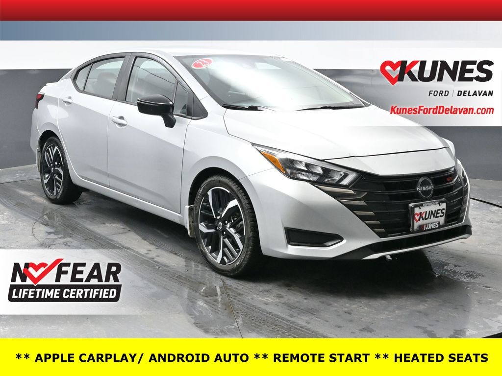 2023 Nissan Versa Sedan SR