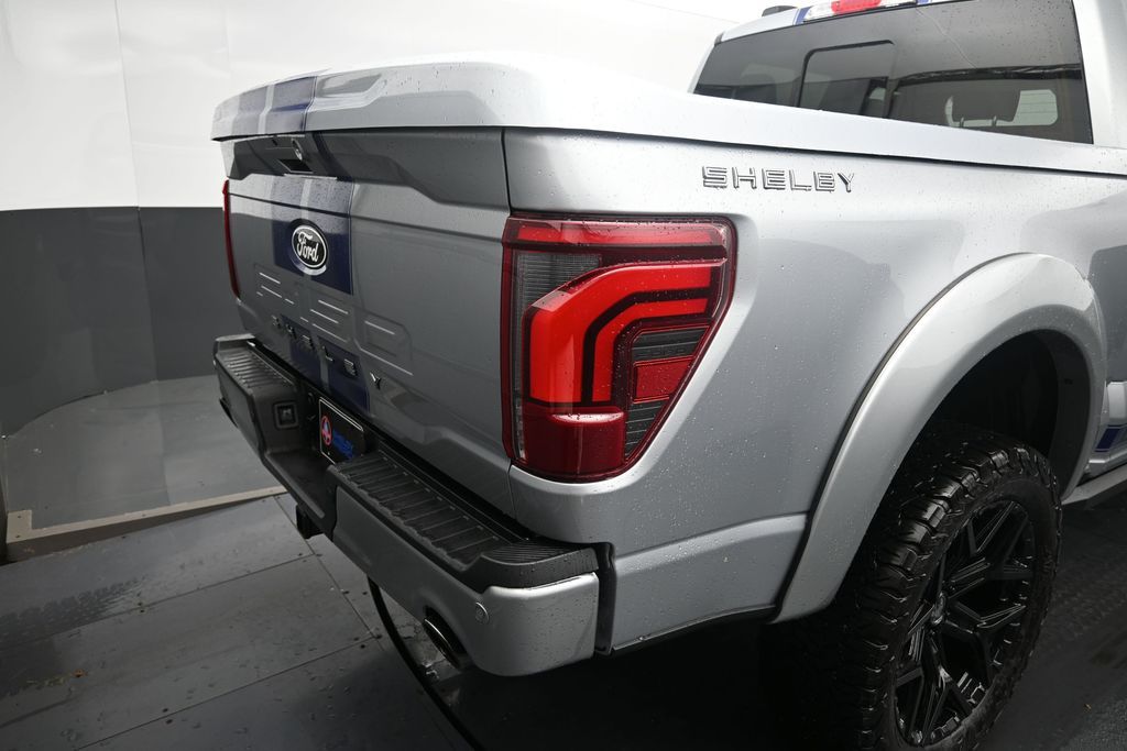 2025 Ford F-150 Lariat - Photo 10