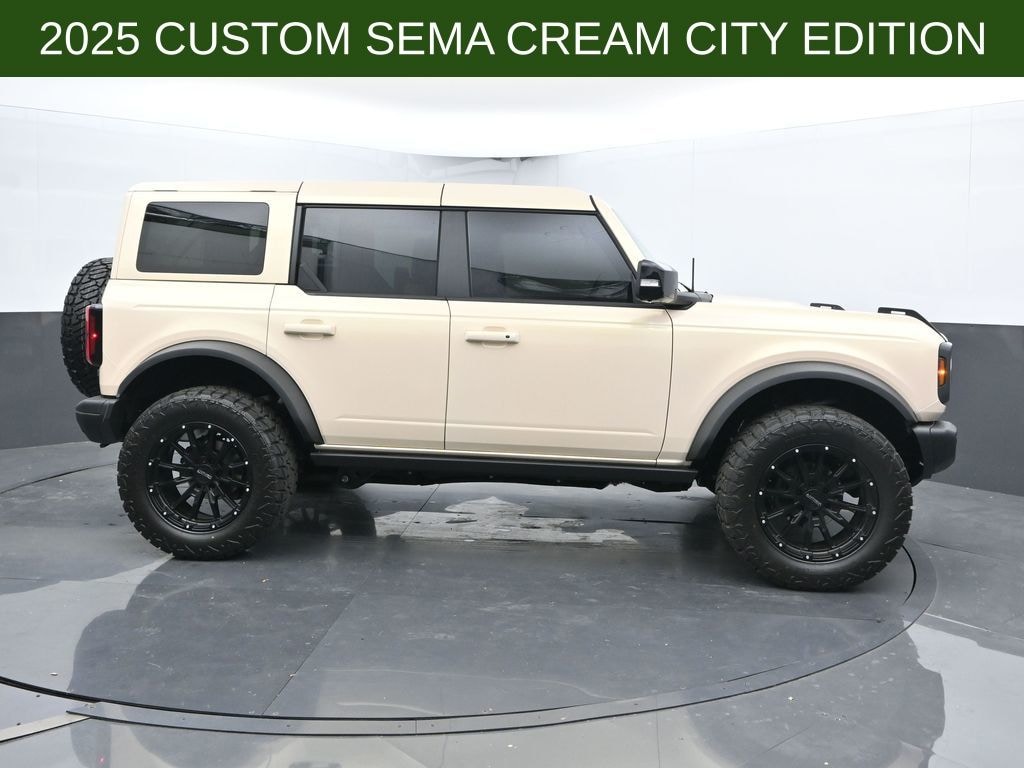 New 2025 Ford Bronco Badlands Custom SUV