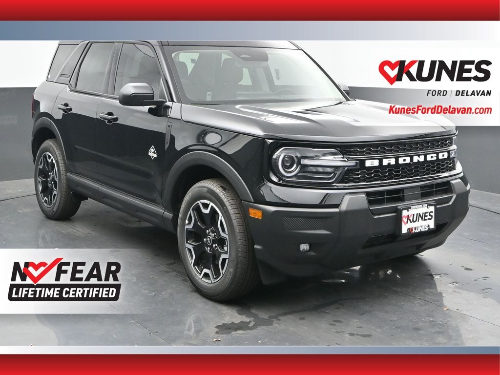 2025 Ford Bronco Sport Outer Banks's photo