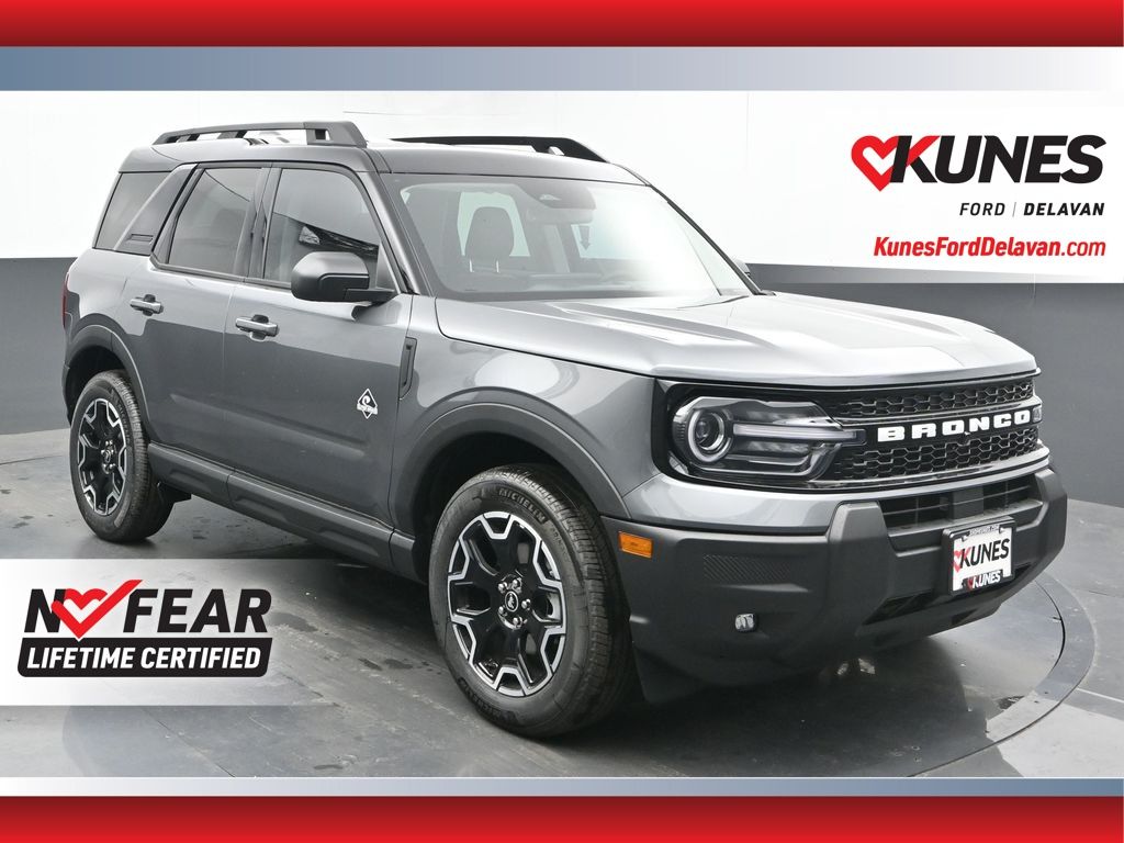 2025 Ford Bronco Sport Outer Banks's photo