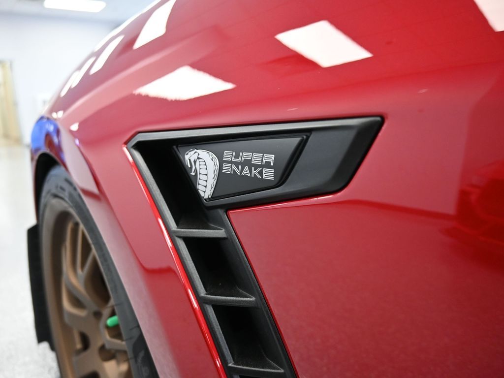2024 Ford Mustang Shelby photo 3
