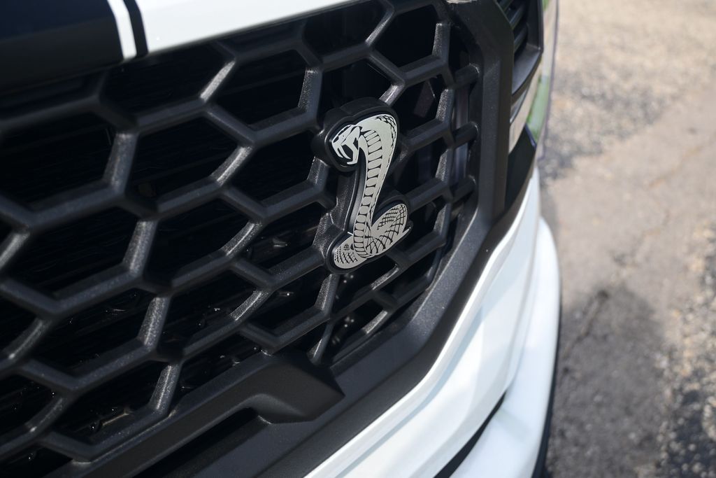 2025 Ford F-150 Lariat - Photo 16