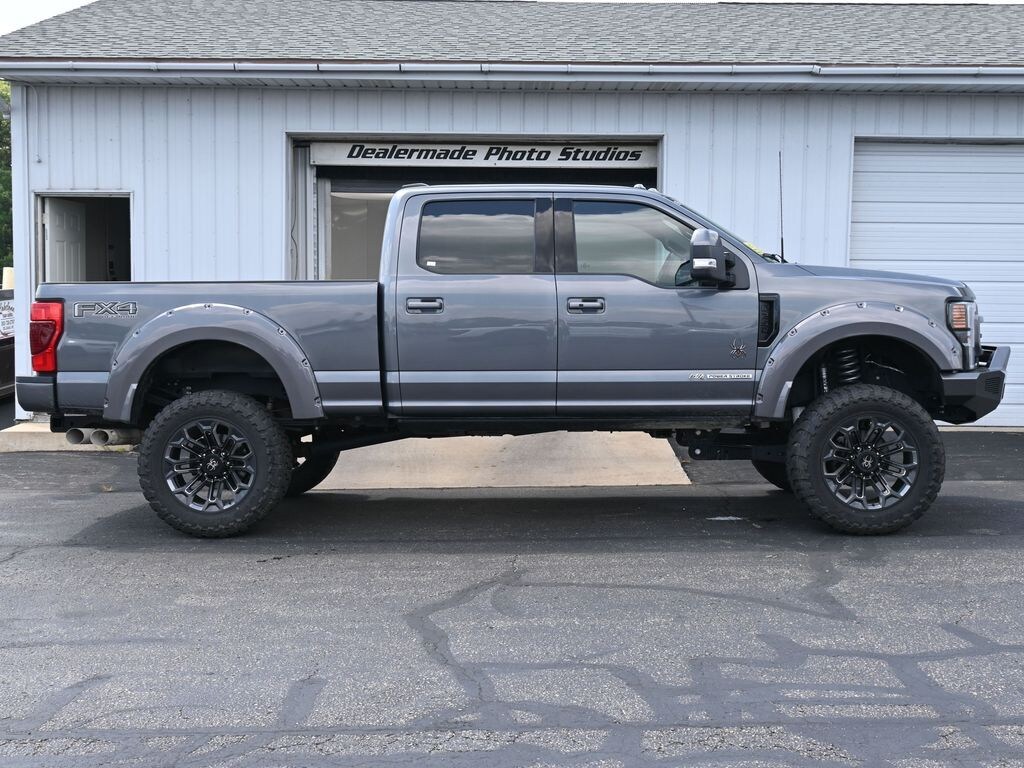 Used 2022 Ford F-250 Lariat Truck Crew Cab