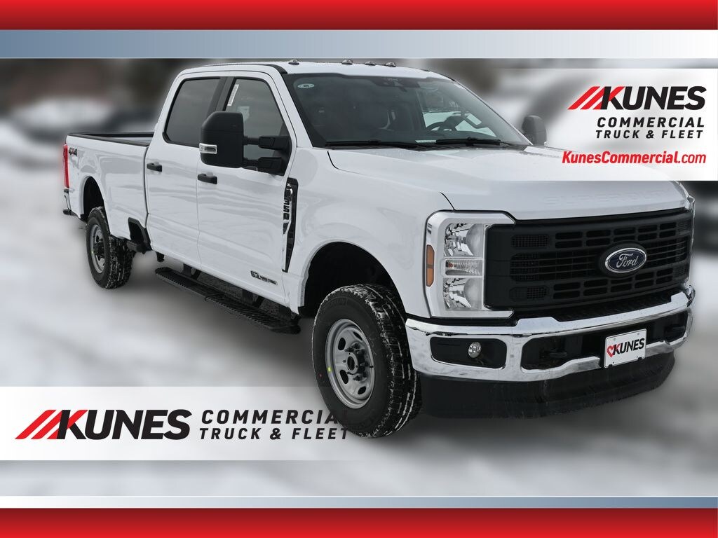 New 2026 Ford F-350 XL Truck Crew Cab