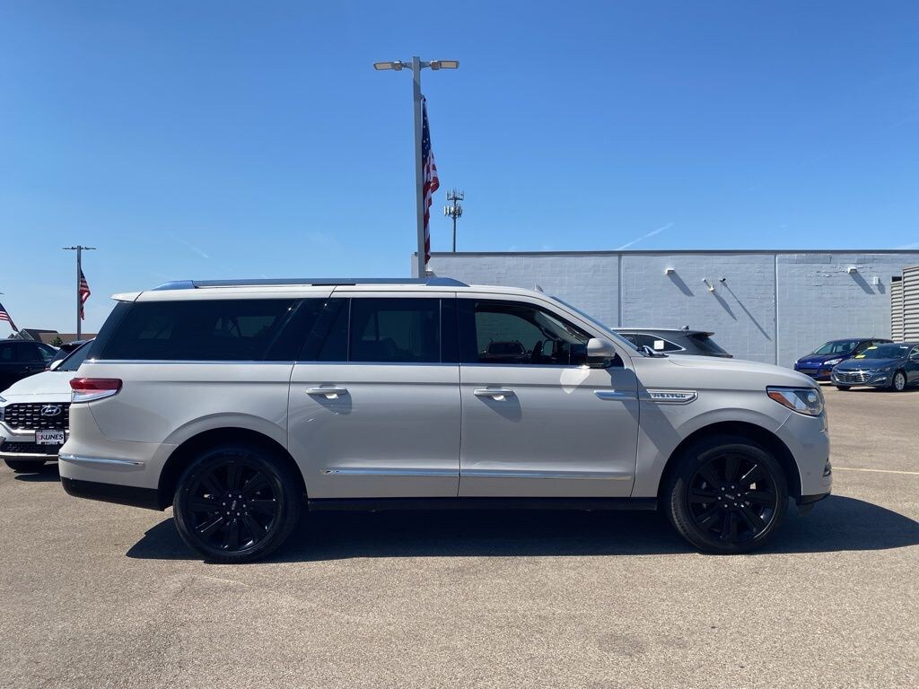 Used 2023 Lincoln Navigator L Reserve SUV