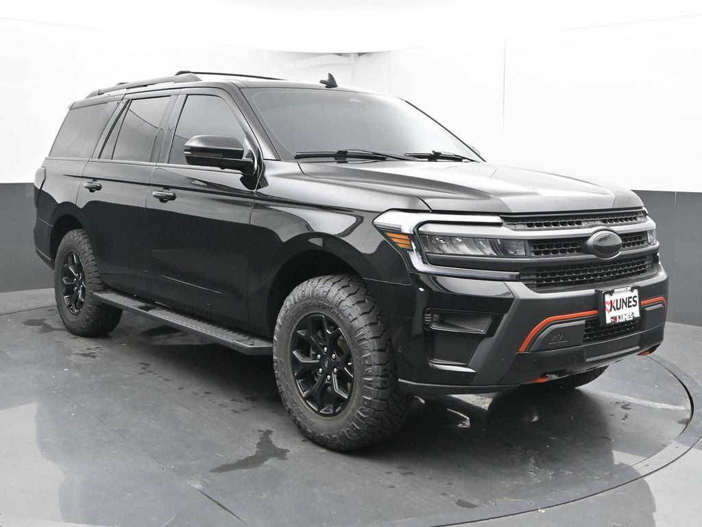 2022 Ford Expedition Timberline photo 3