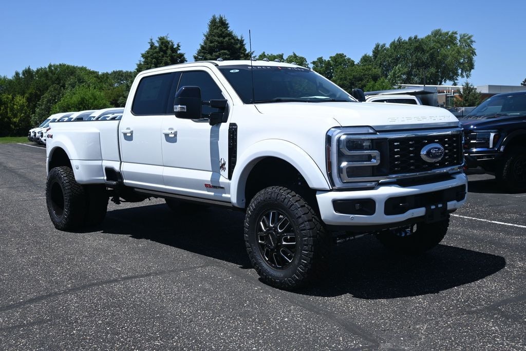 New 2026 Ford F-350 Platinum DRW Truck Crew Cab