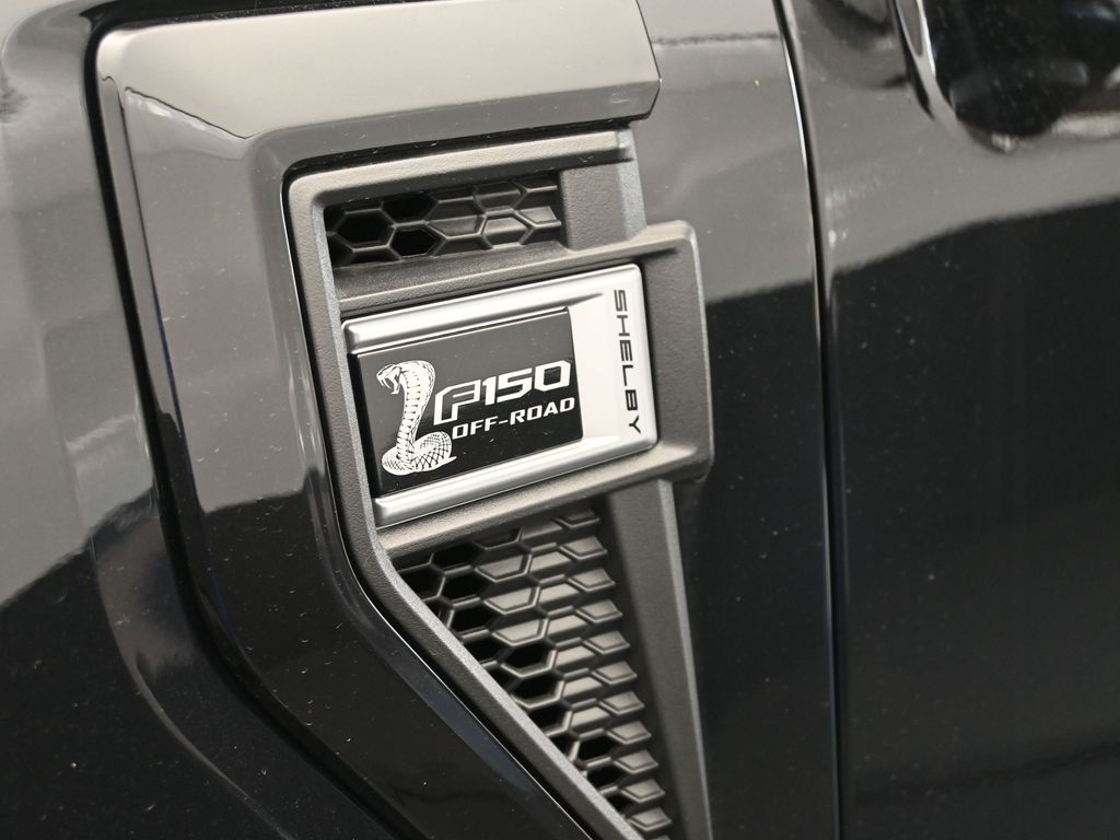 2025 Ford F-150 Lariat - Photo 12