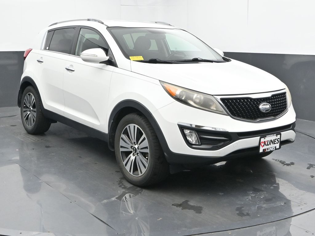 Used 2014 Kia Sportage EX with VIN KNDPC3AC0E7574693 for sale in Delavan, WI
