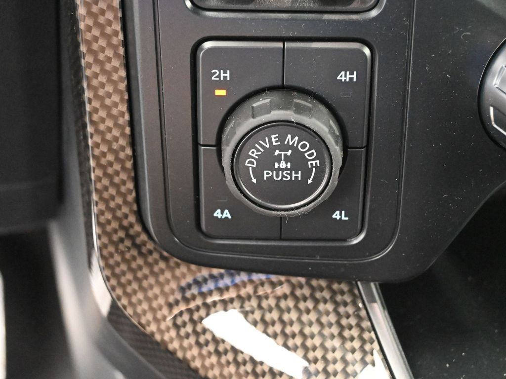2025 Ford F-150 Lariat - Photo 21