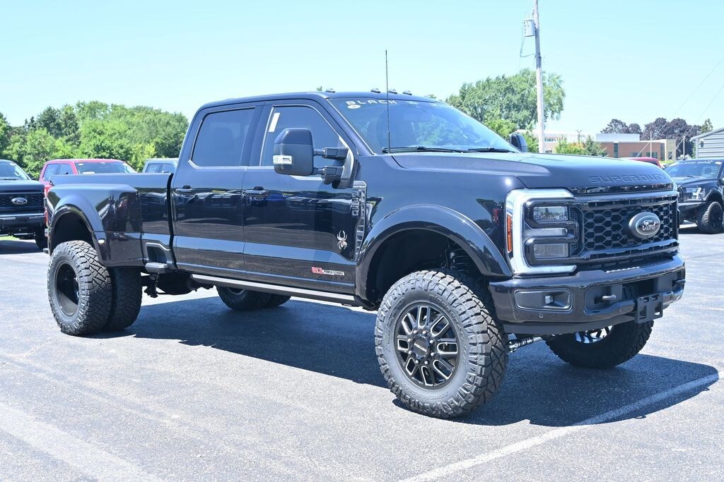 New 2026 Ford F-350 Platinum DRW Truck Crew Cab