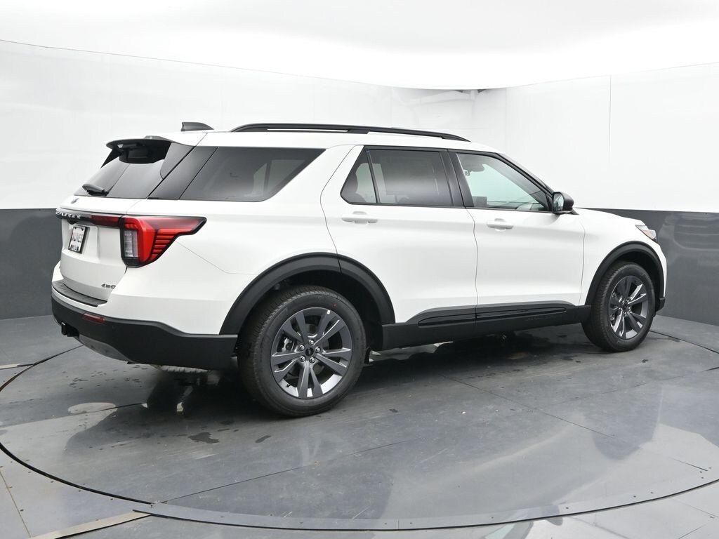 New 2026 Ford Explorer Active SUV