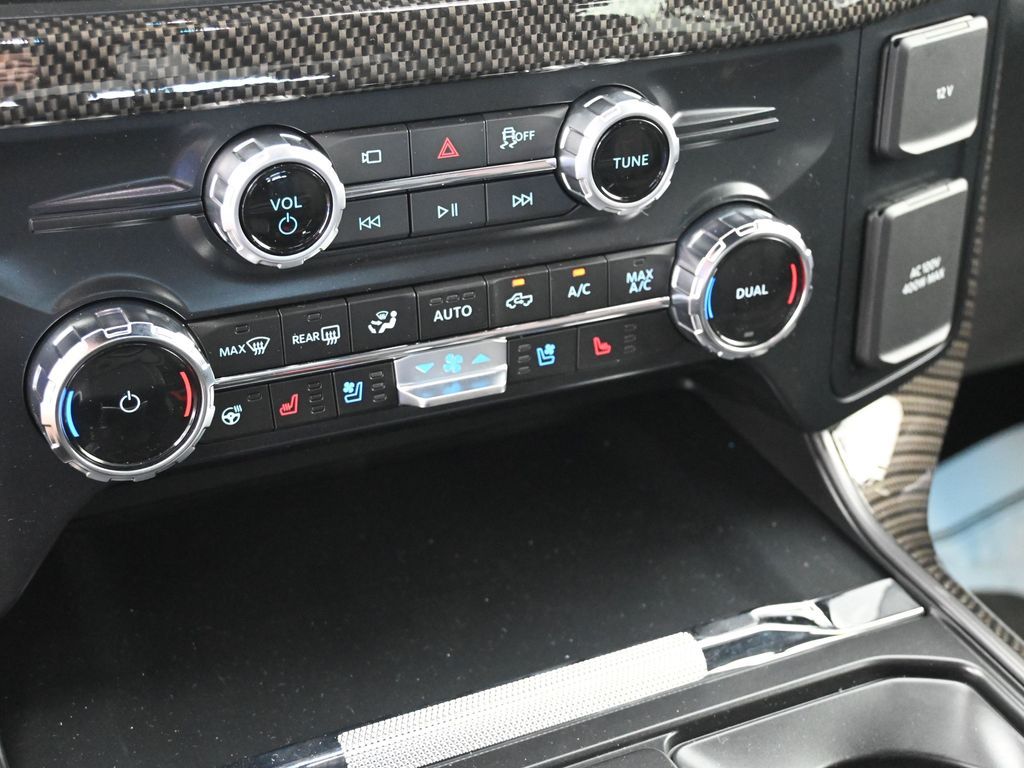 2025 Ford F-150 Lariat - Photo 22
