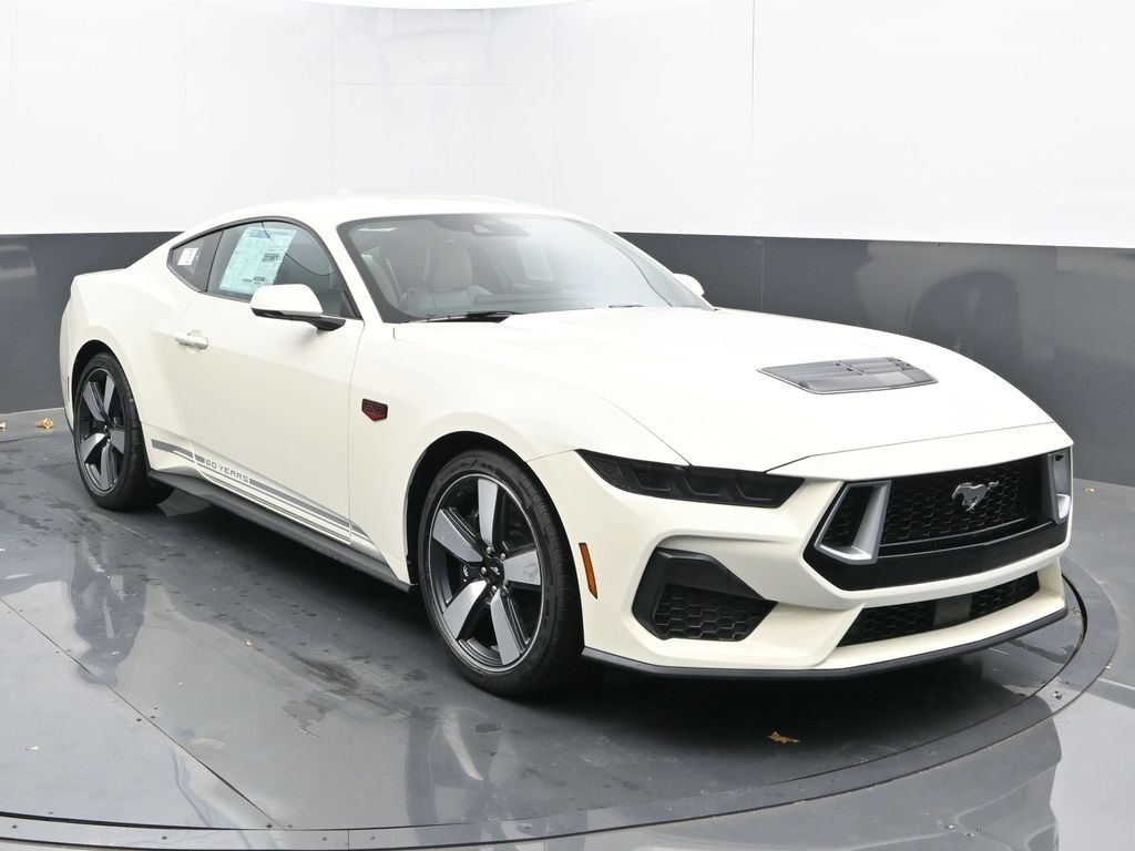 2025 Ford Mustang GT Premium photo 2