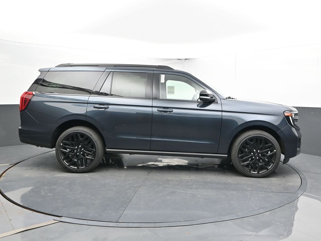 New 2026 Ford Expedition Platinum SUV