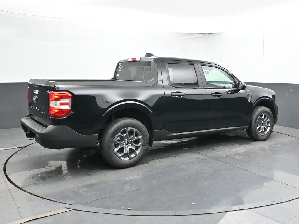 New 2026 Ford Maverick XLT Truck SuperCrew