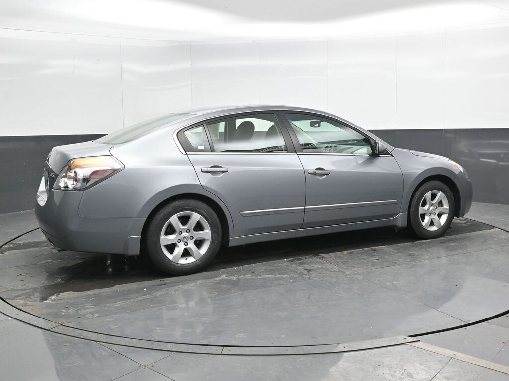 Used 2009 Nissan Altima 2.5 SL Sedan
