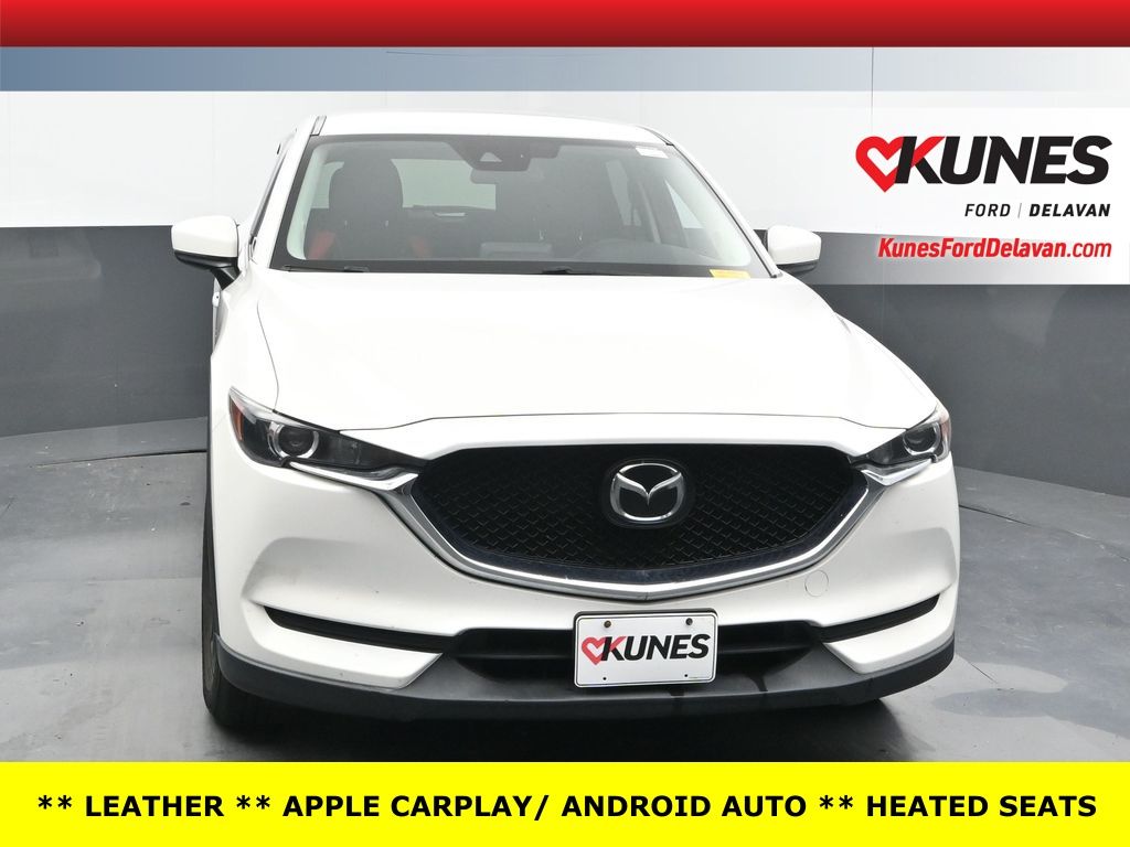 2020 Mazda CX-5 Touring Auto's photo