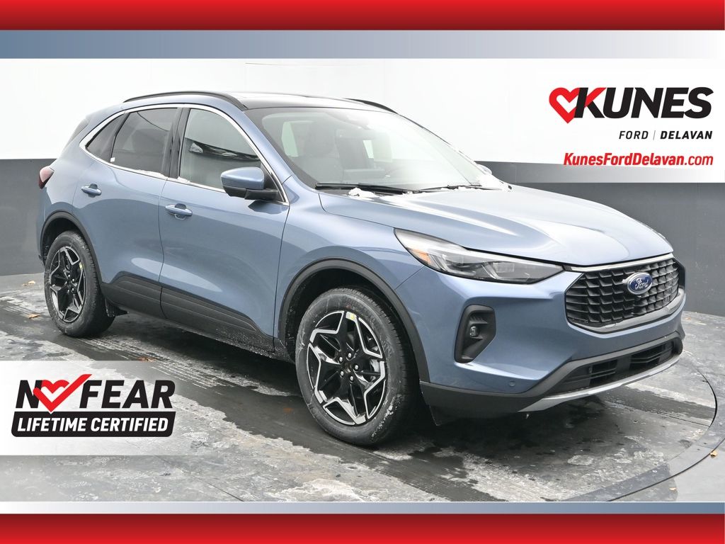 2026 Ford Escape Platinum's photo