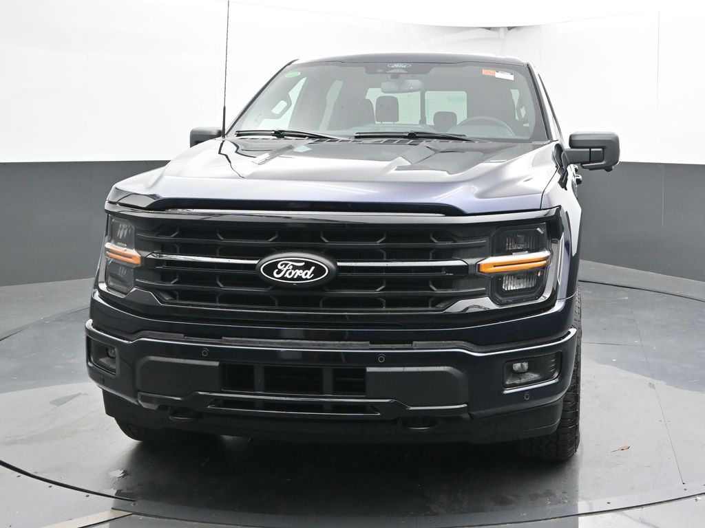 2025 Ford F-150 XLT photo 3