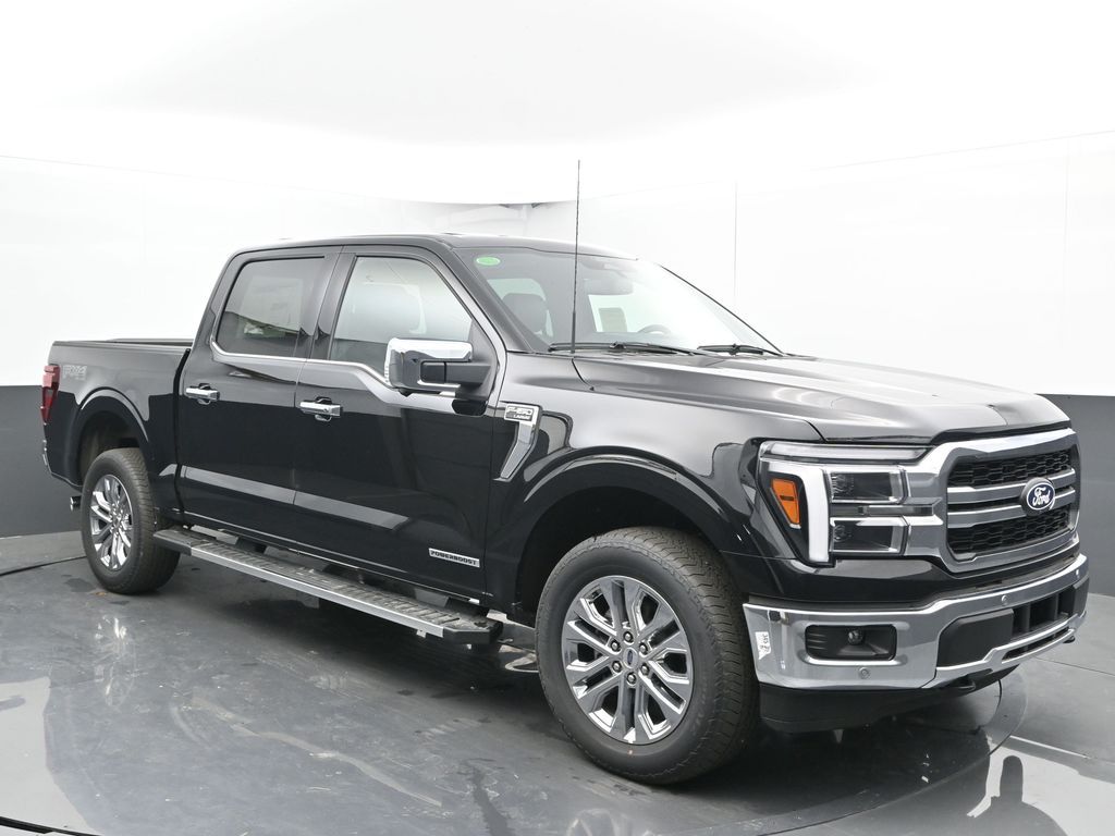 2025 Ford F-150 Lariat photo 2