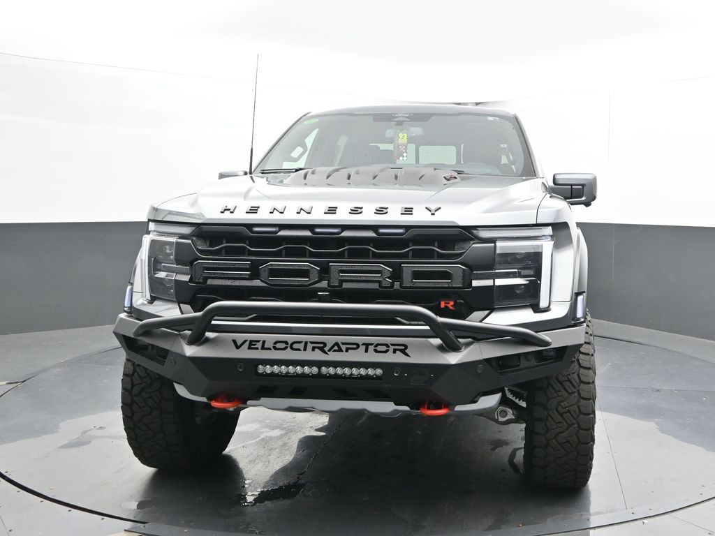 2025 Ford F-150 Raptor photo 3