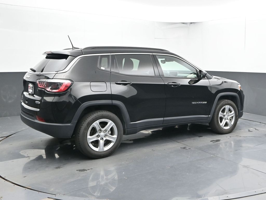Used 2024 Jeep Compass Latitude SUV