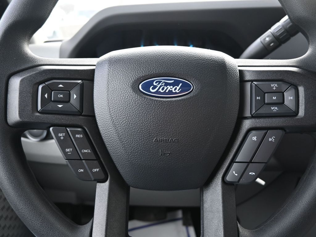 2025 Ford E-Series Cutaway Base - Photo 27