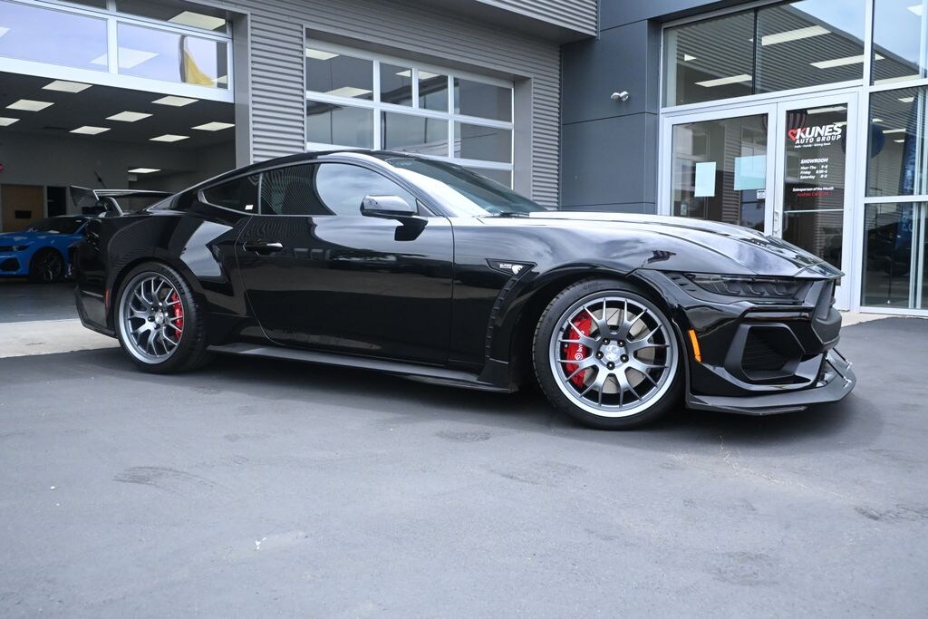 New 2026 Ford Mustang Shelby Supersnake 830+ HP Coupe