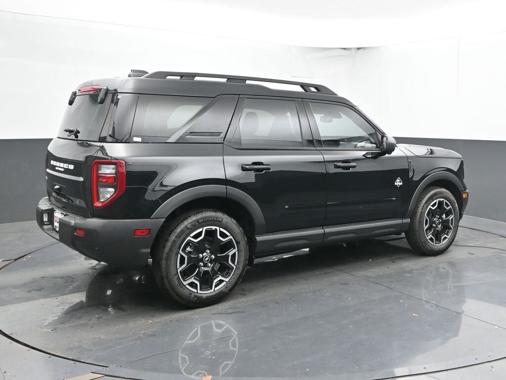 New 2025 Ford Bronco Sport Outer Banks SUV
