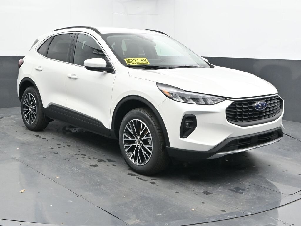 New 2026 Ford Escape Base SUV