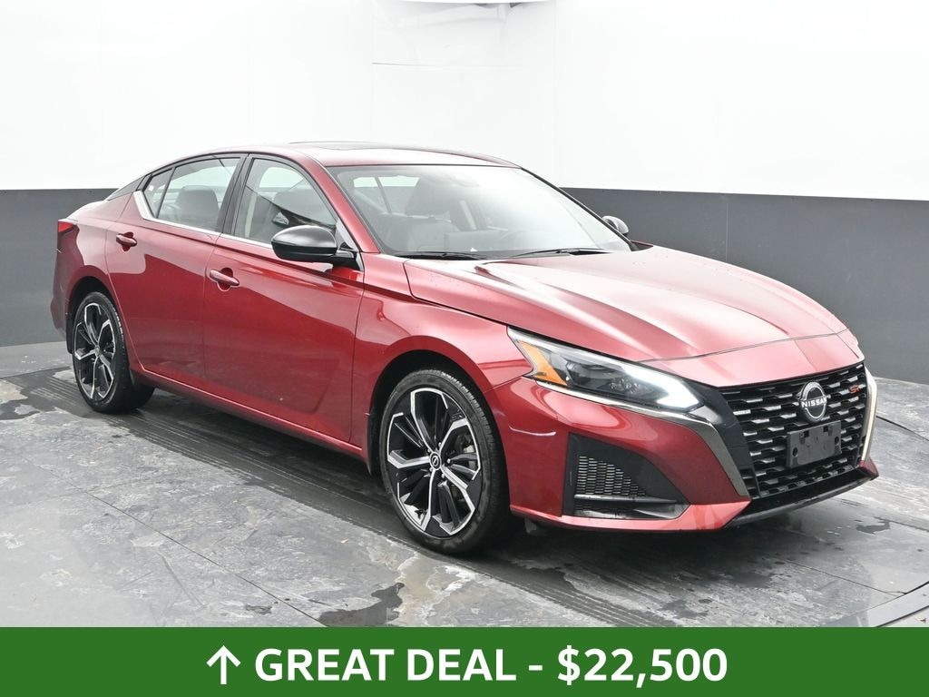 Used 2024 Nissan Altima 2.5 SR Sedan