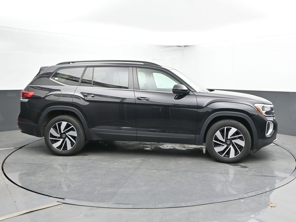 Certified 2024 Volkswagen Atlas 2.0T SE w/Technology SUV