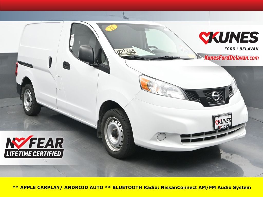 2021 Nissan NV200 S's photo
