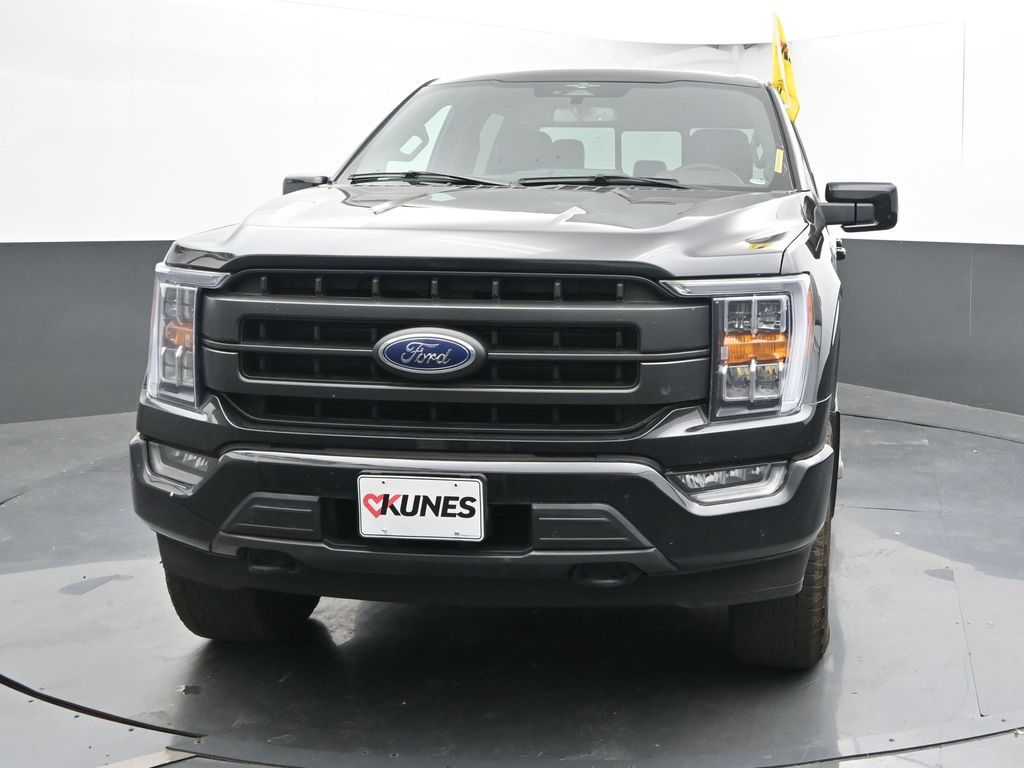2023 Ford F-150 Lariat photo 2