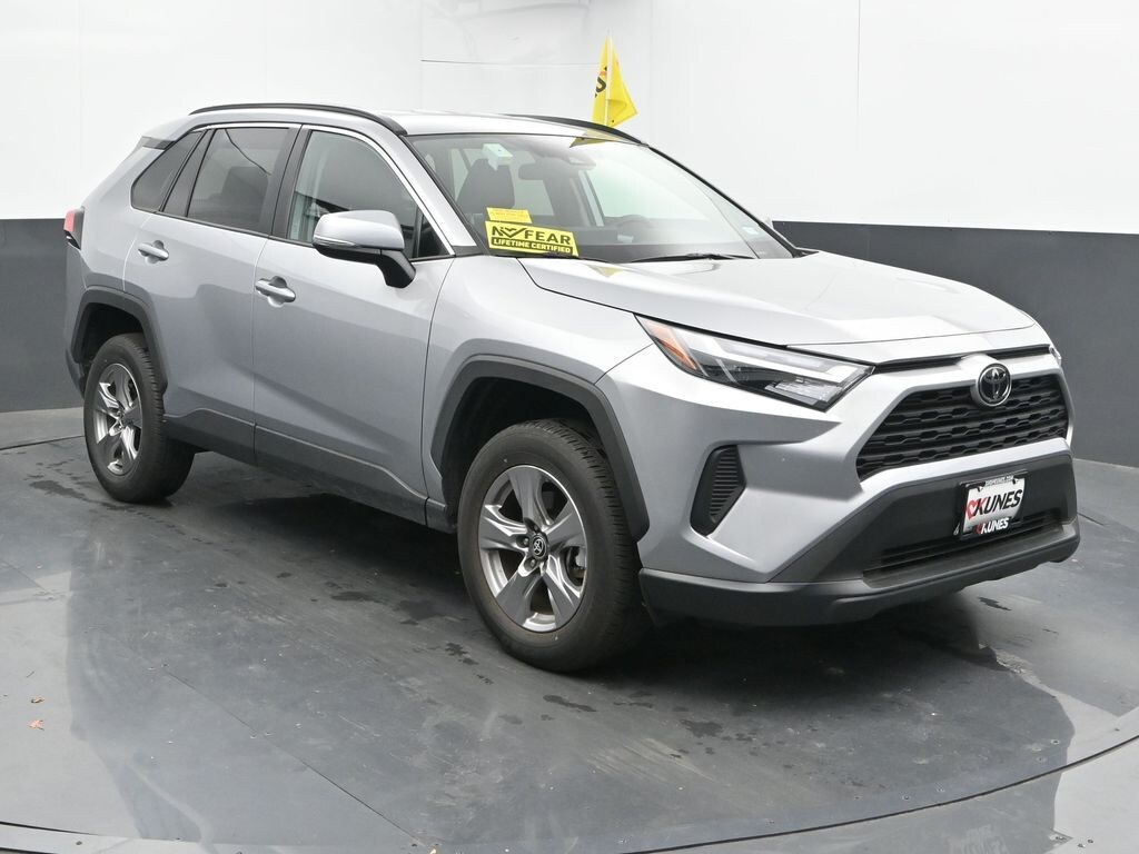 Used 2025 Toyota RAV4 XLE SUV