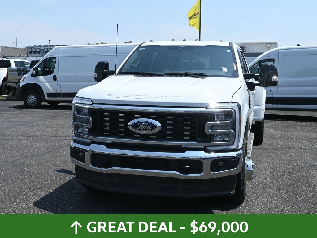 Certified 2024 Ford F-350 Lariat DRW Truck Crew Cab