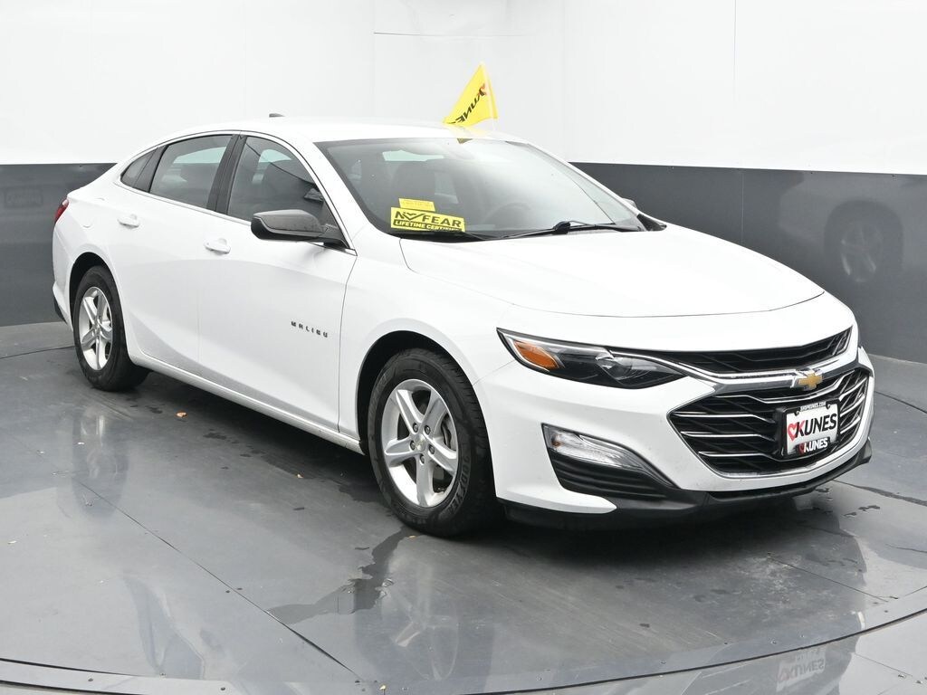 Used 2022 Chevrolet Malibu LS 1FL Sedan