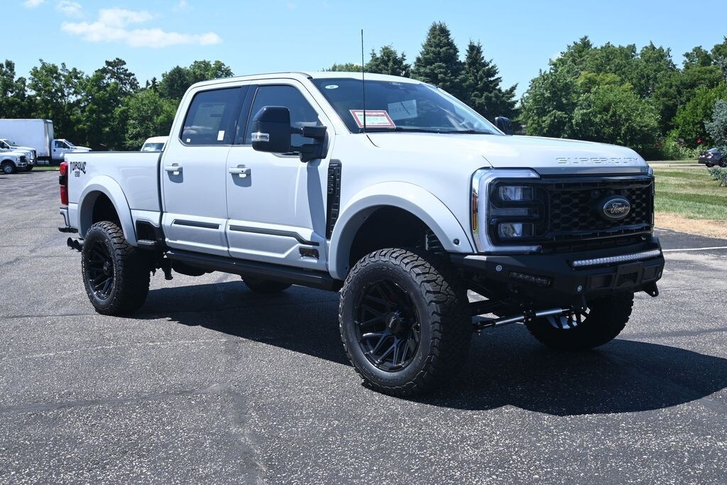 New 2026 Ford F-250 Lariat Truck Crew Cab