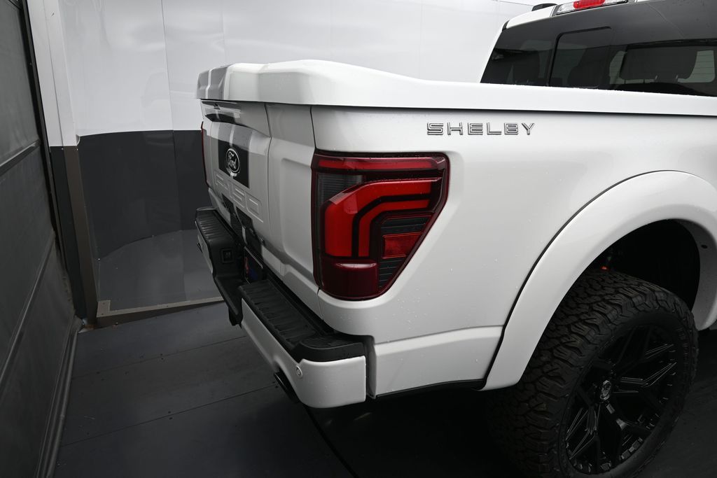2025 Ford F-150 Lariat - Photo 10