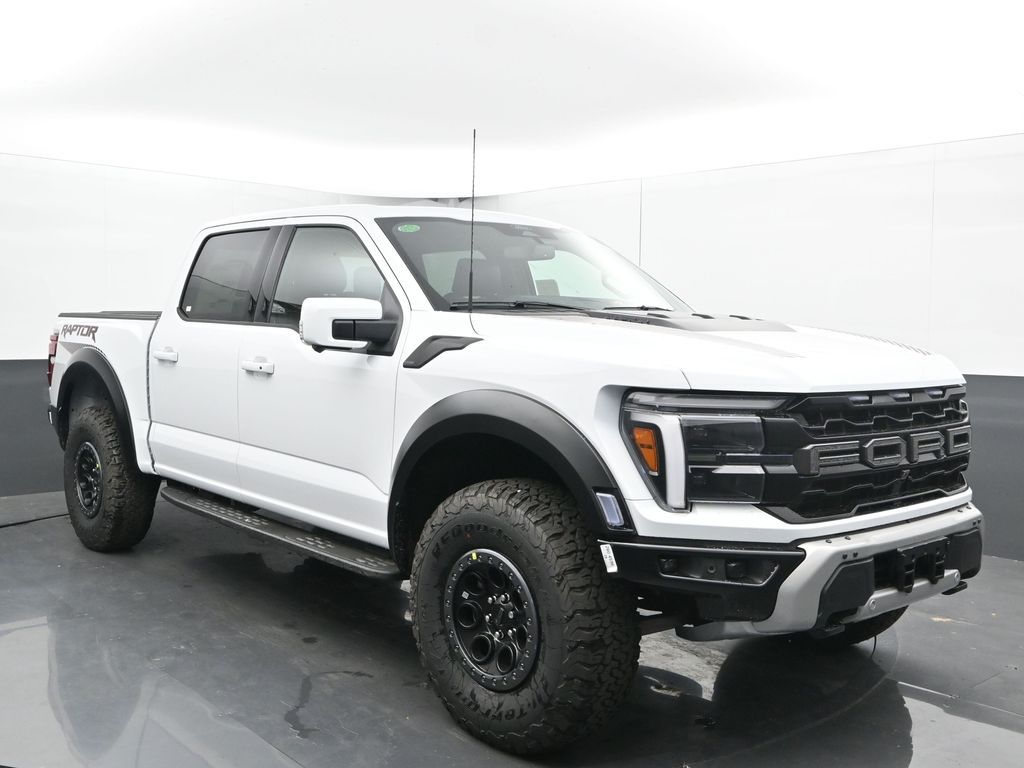2025 Ford F-150 Raptor photo 2