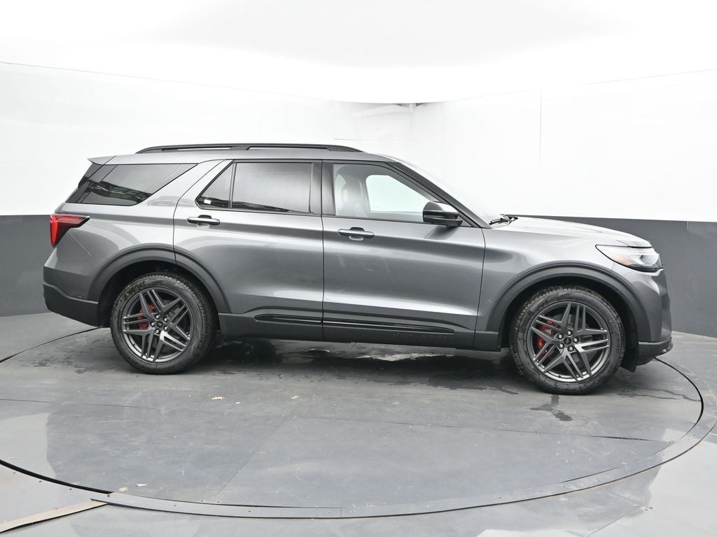 New 2026 Ford Explorer Platinum SUV
